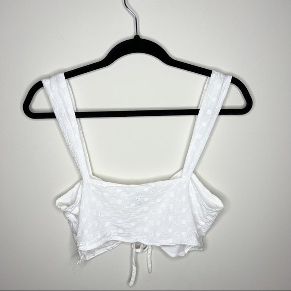Princess Polly Crop Top in white w/ floral embellishments - Picture 2 of 3